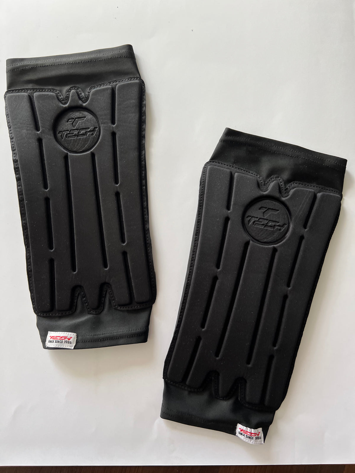 TECH BMX | AirLite Shin Guard
